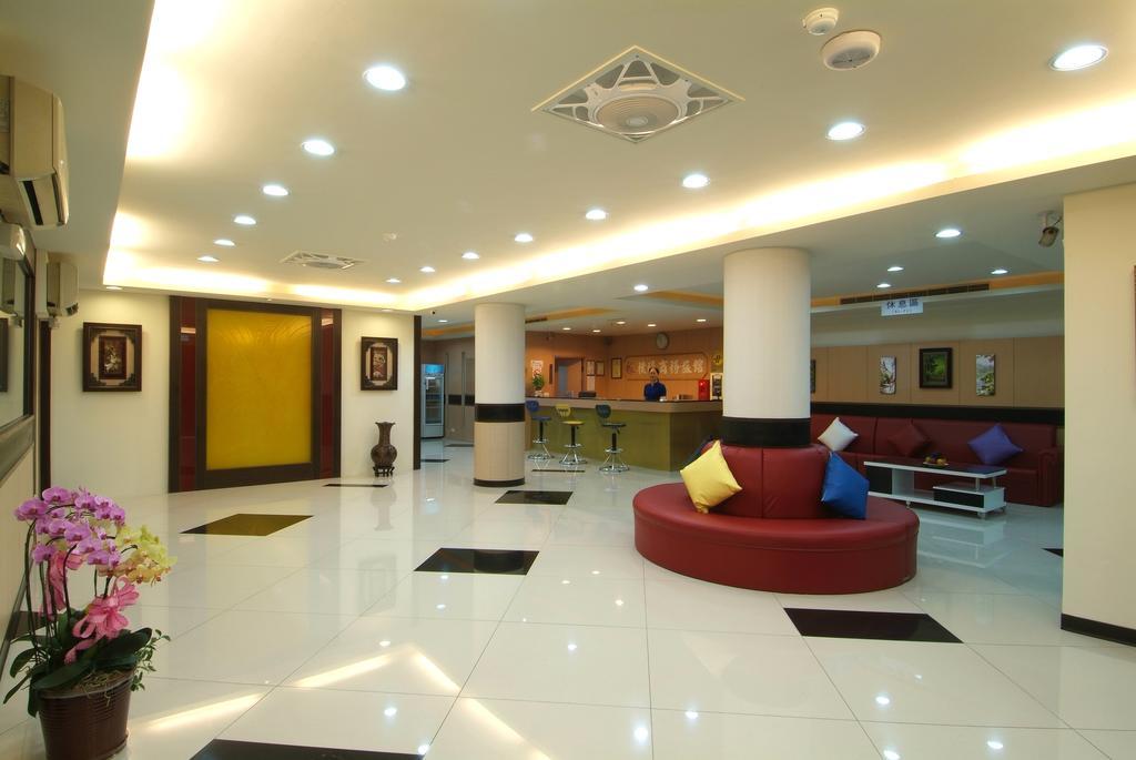 Puti Commercial Hotel Longtan Buitenkant foto