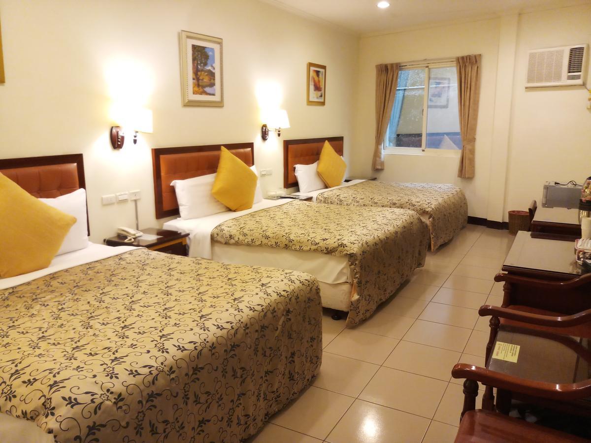Puti Commercial Hotel Longtan Buitenkant foto